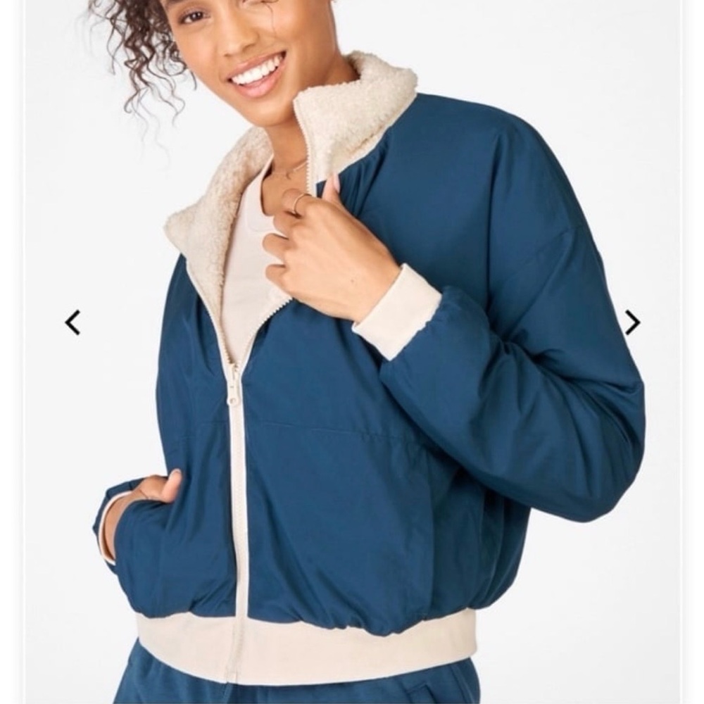 Fabletics two/sides Blue&Beige Sherpa Jacket